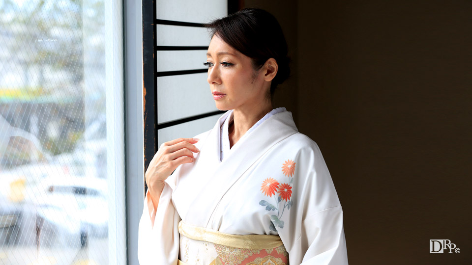 1pondo 060317_535 Kimono Slut: Reina Nanjyo